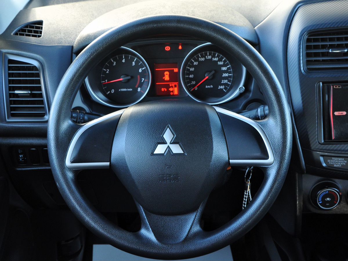 Mitsubishi ASX 2014 — изображение 11