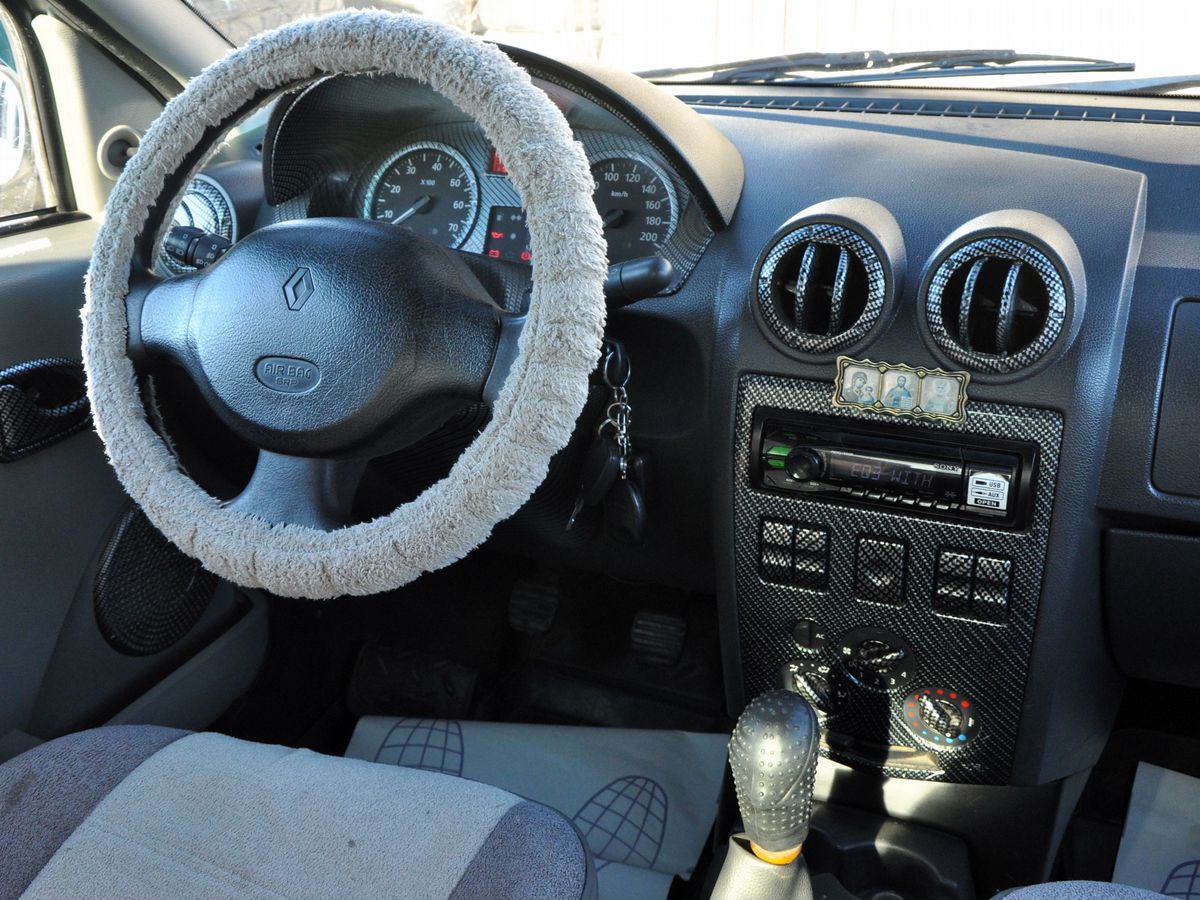 Renault Logan 2005 — изображение 14
