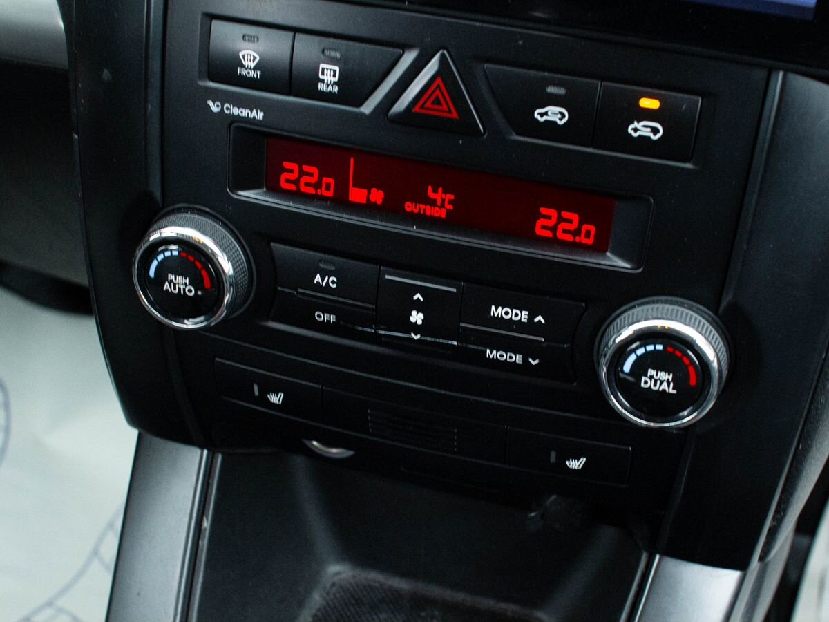 Kia Sorento 2012 — изображение 16