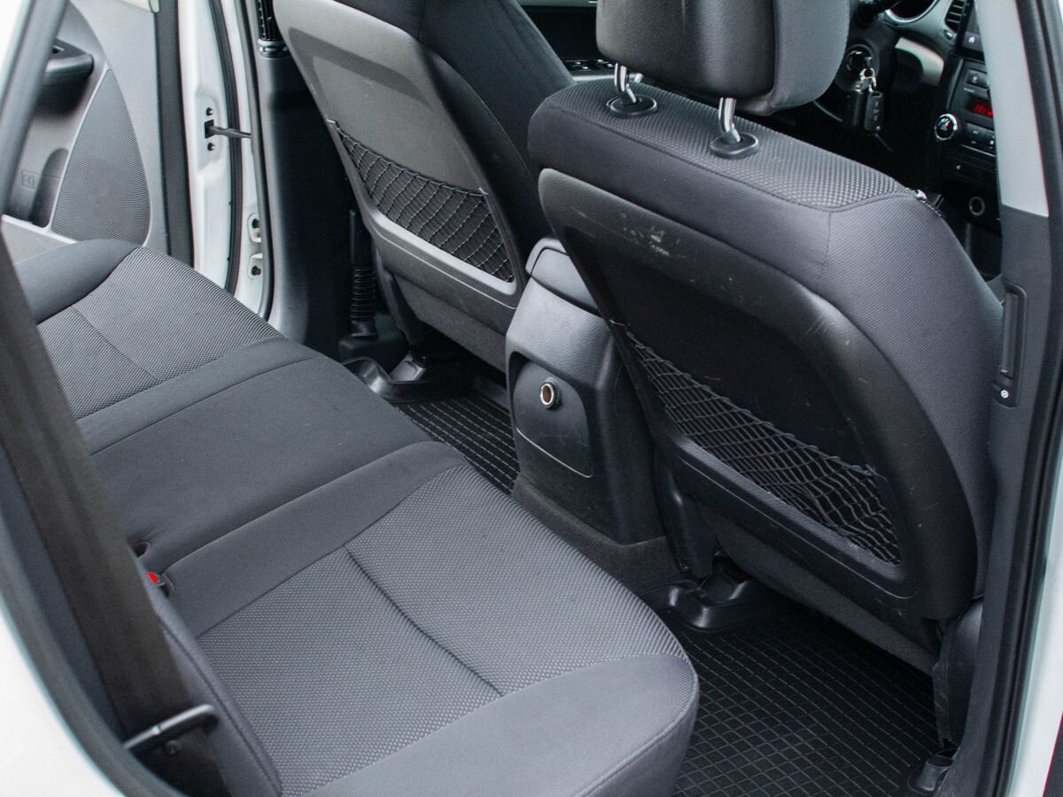 Kia Sorento 2012 — изображение 12