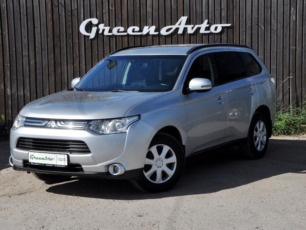 Mitsubishi Outlander 2013