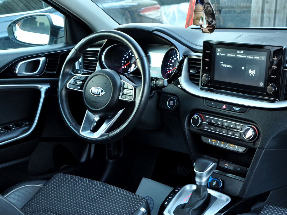 Kia XCeed 2021 — изображение 11