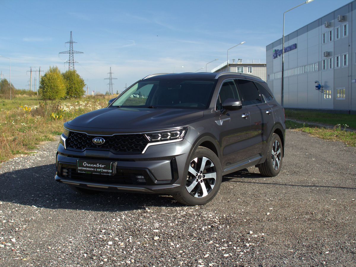 Alternative view of Kia Sorento 2021