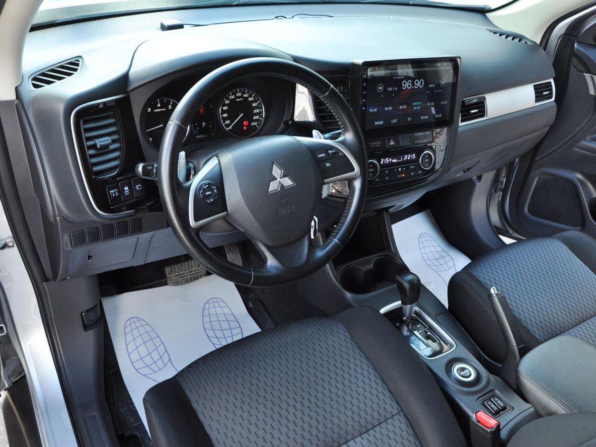 Mitsubishi Outlander 2013 — изображение 10