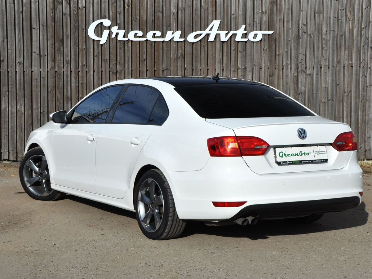 Volkswagen Jetta 2012 — изображение 3