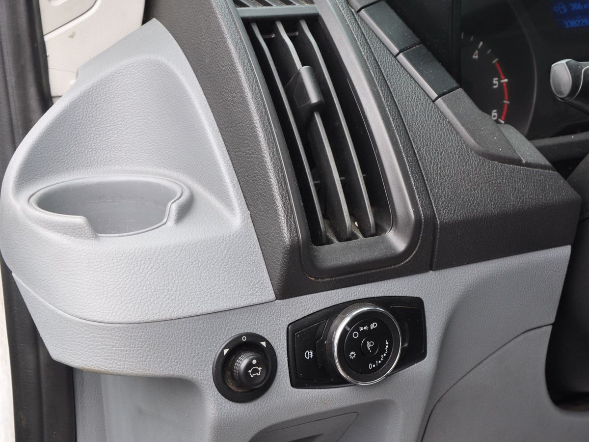 Ford Transit 2017 — изображение 13