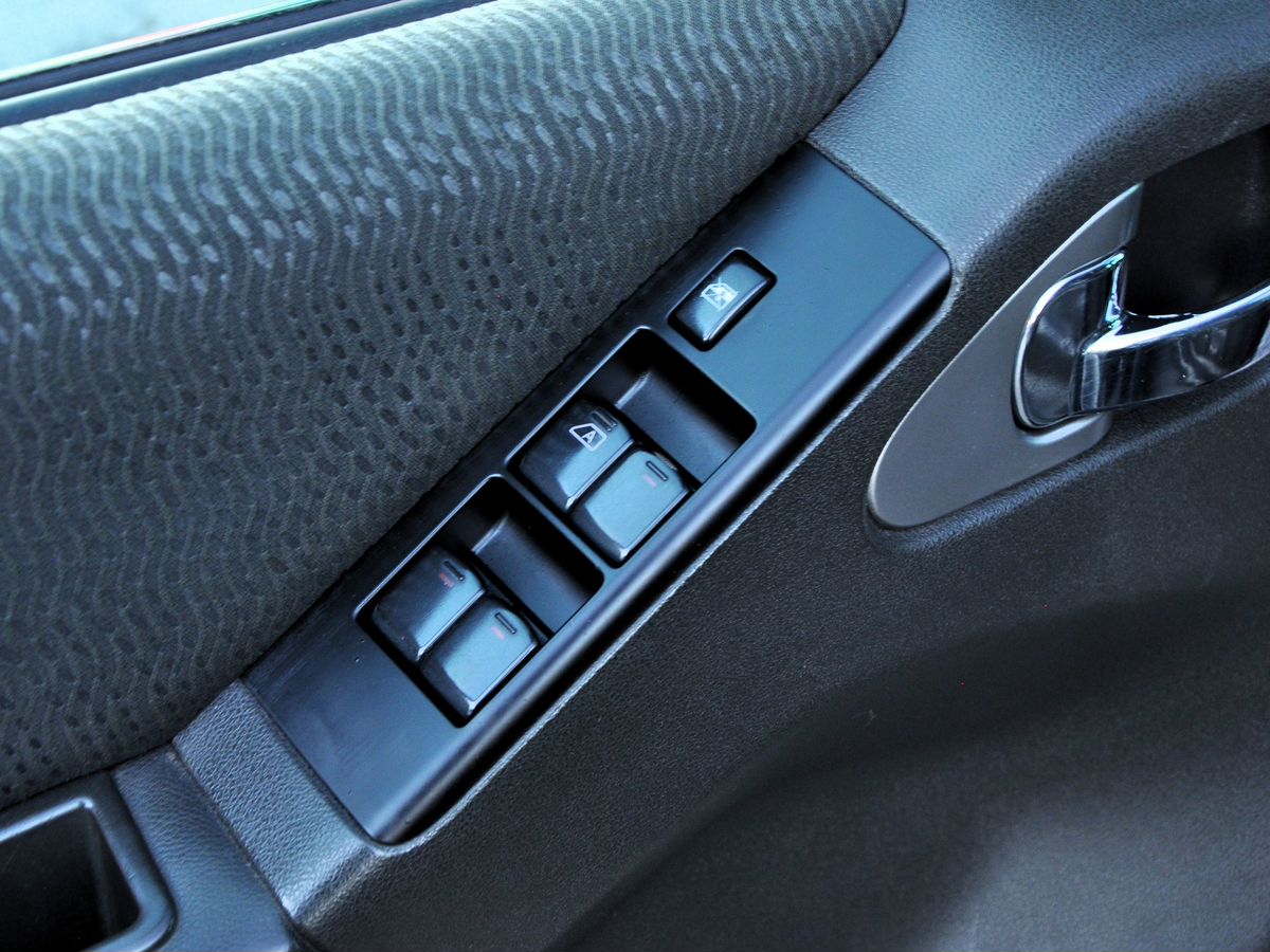Nissan Pathfinder 2011 — изображение 14