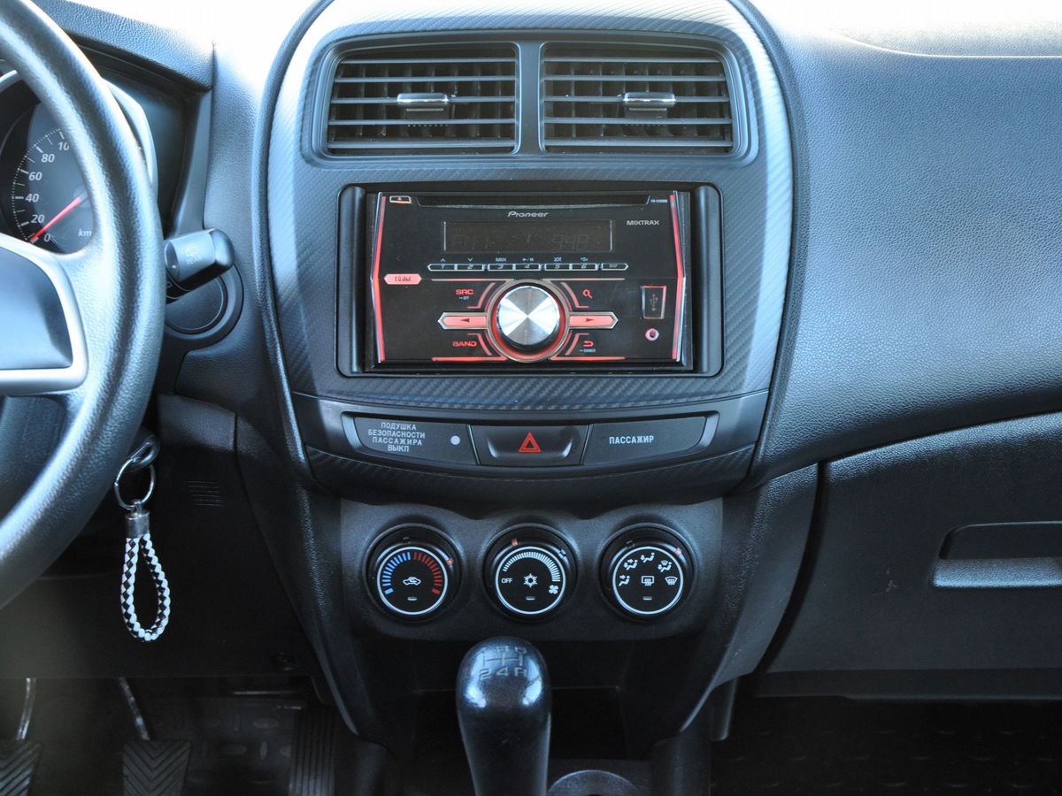 Mitsubishi ASX 2014 — изображение 13