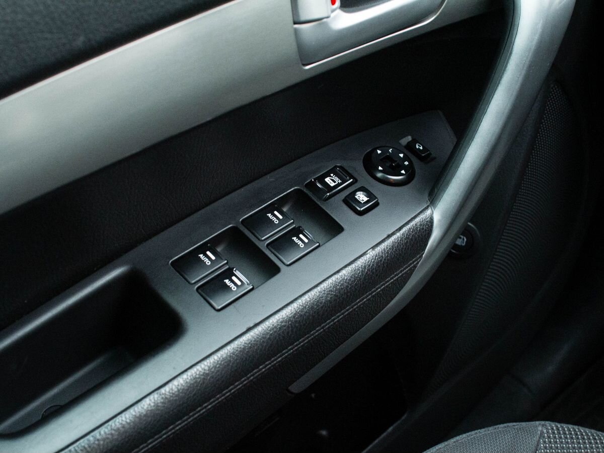 Kia Sorento 2012 — изображение 15